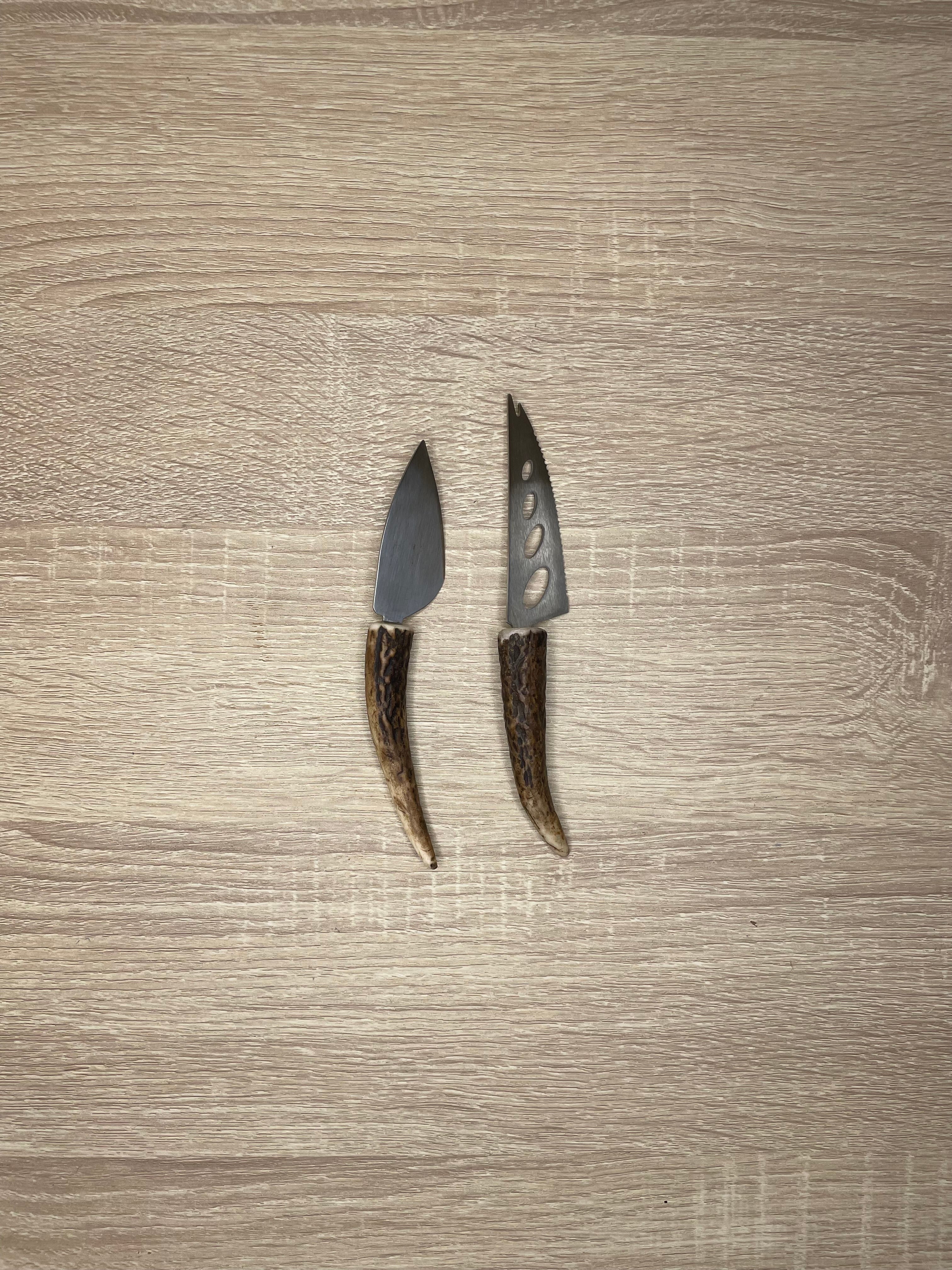 AG Cheese knife set