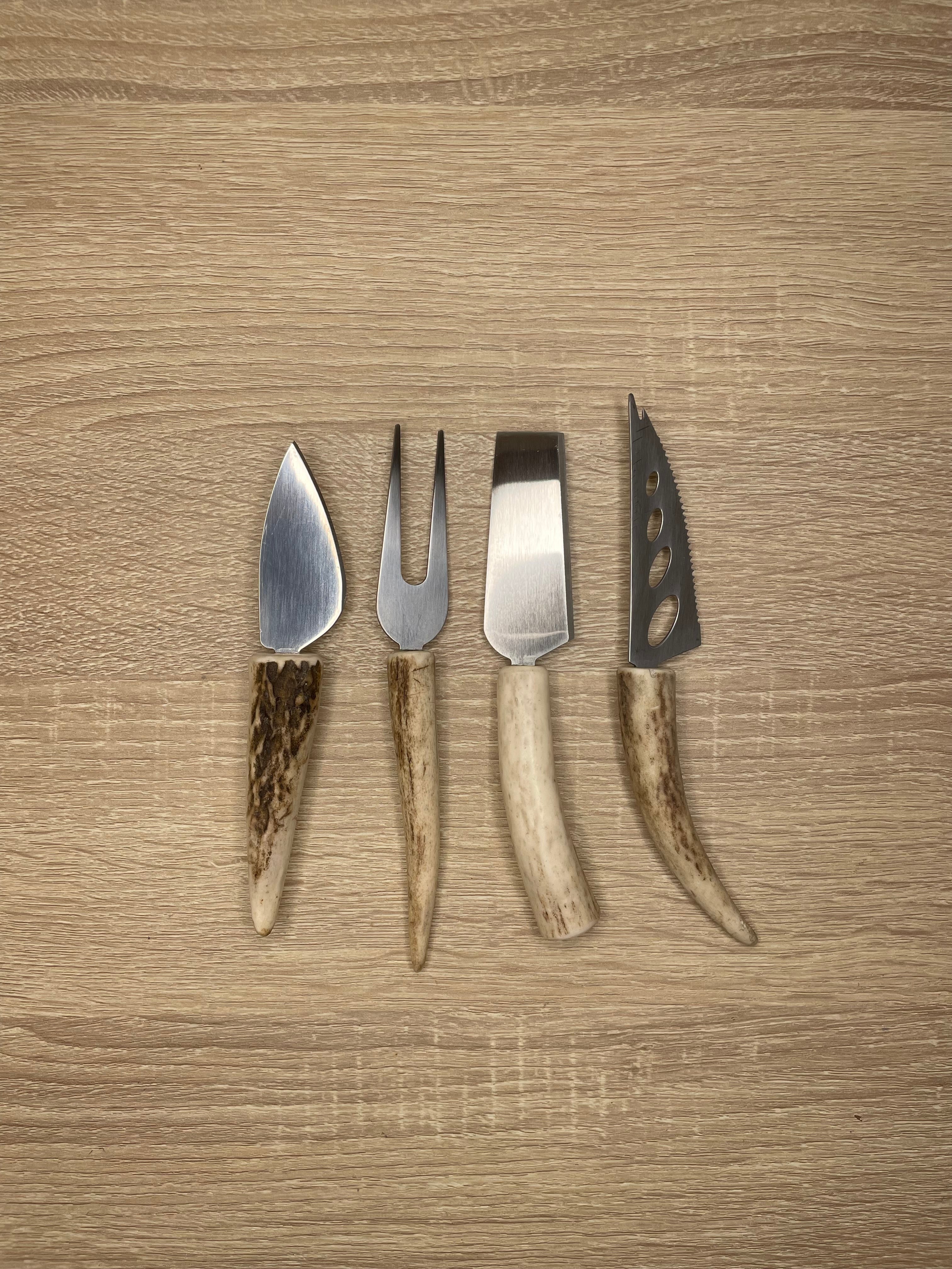 AG Cheese knife set