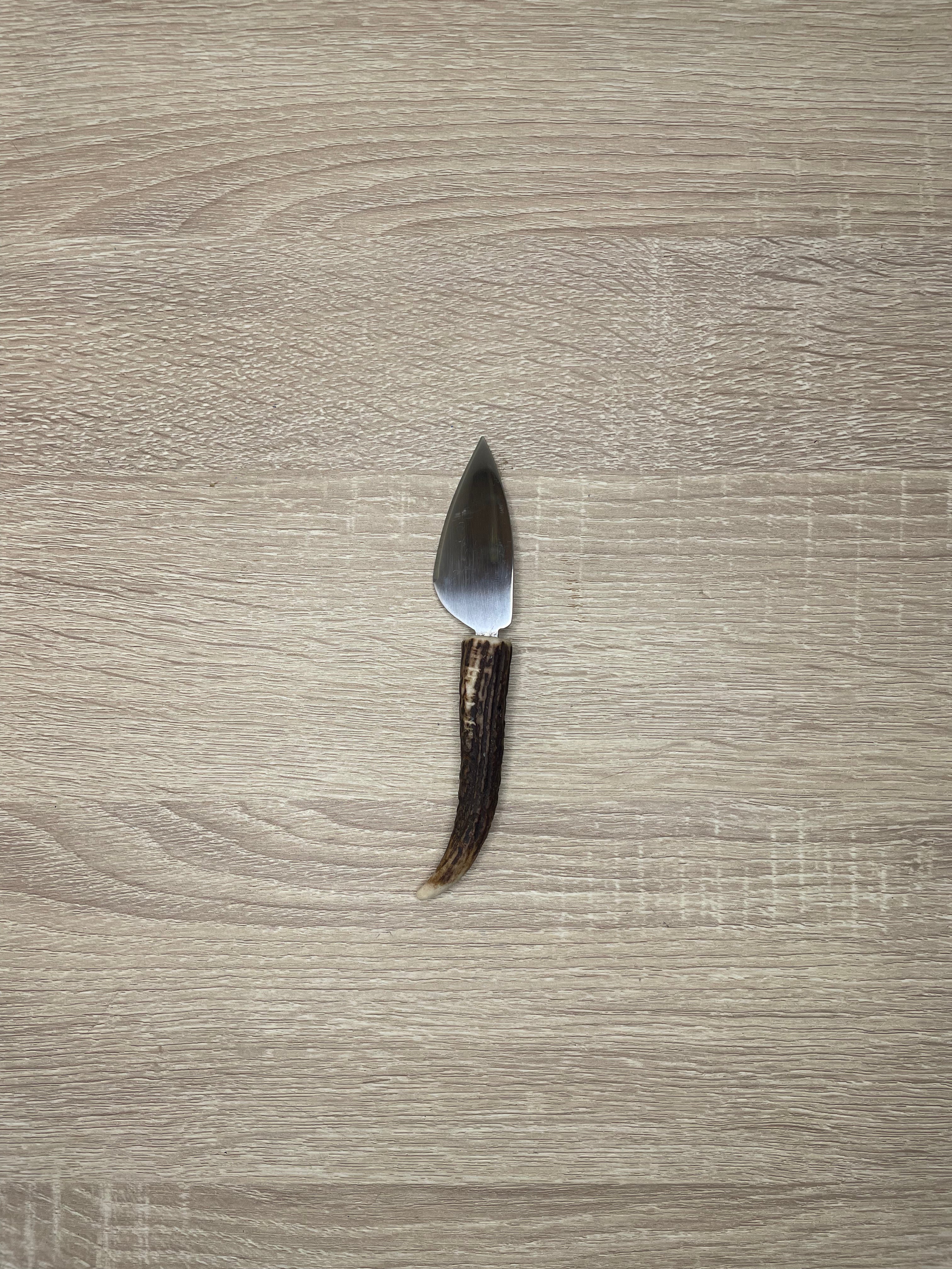 AG Cheese knife